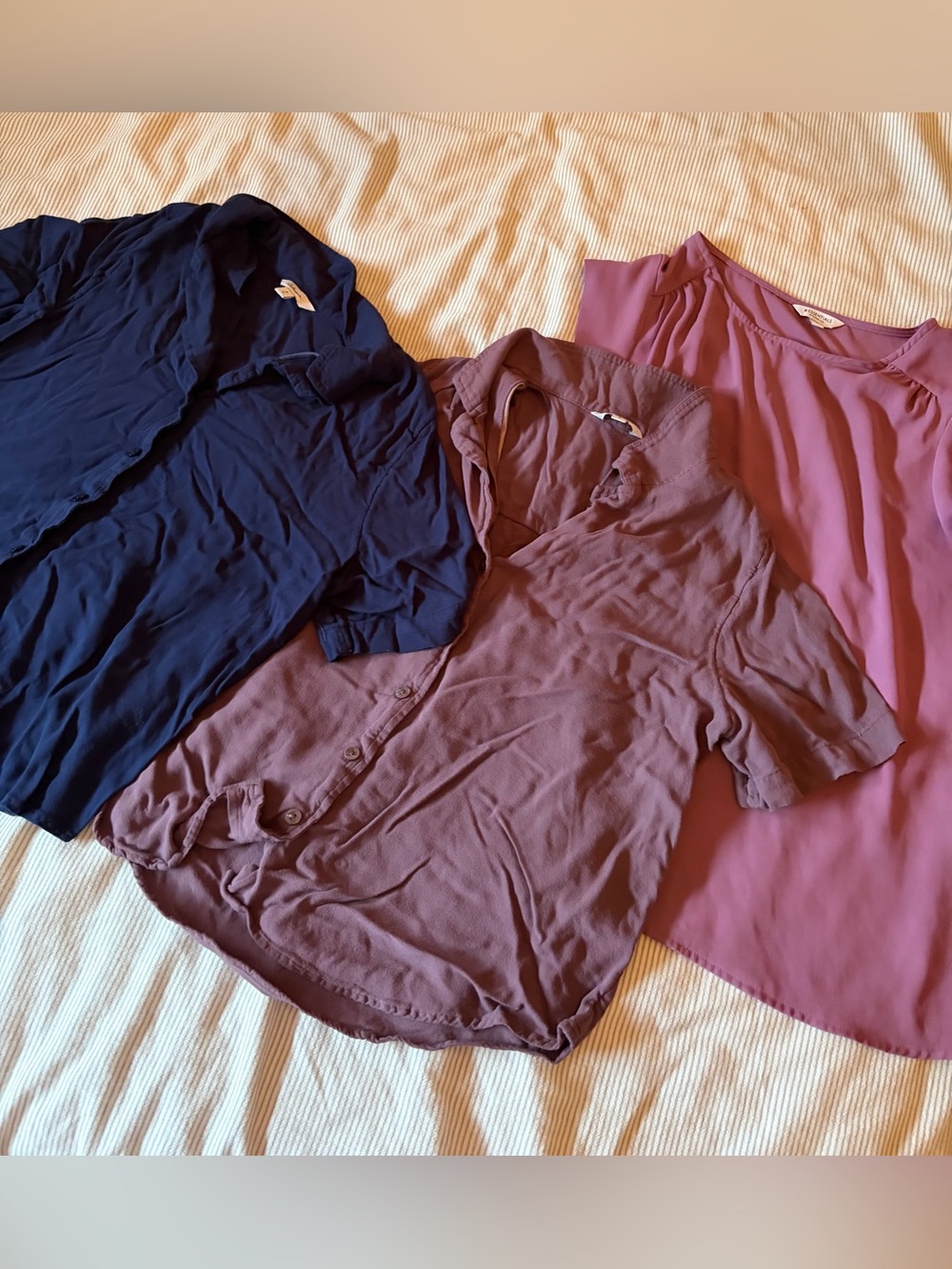Women’s size small Reitmans Women's Short Sleeve Blouse Bundle - 3 Pack